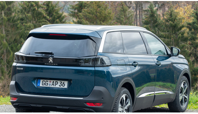 peugeot_5008_45_0426028318db1275.jpg