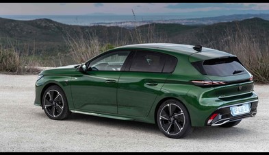 Üst düzey tasarımıyla PEUGEOT 308, güçlü karakteri ve dinamizmi sayesinde çevresindeki tüm arzu dolu bakışları üzerine topluyor. PEUGEOT 3D i-Cockpit ve ileri teknolojilerle donatılmıştır, bu sayede geçirdiğiniz her anın size özel ve keyifli olmasını garanti eder.