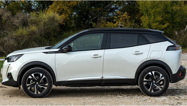 peugeot-2008 (126).jpg