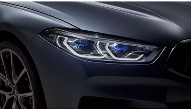 BMW 8 Serisi (11).jpg
