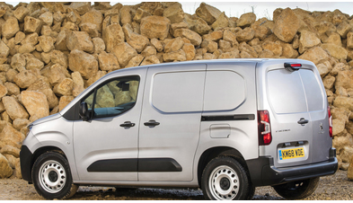 peugeot_partner_21_015c00870f350a60.jpg
