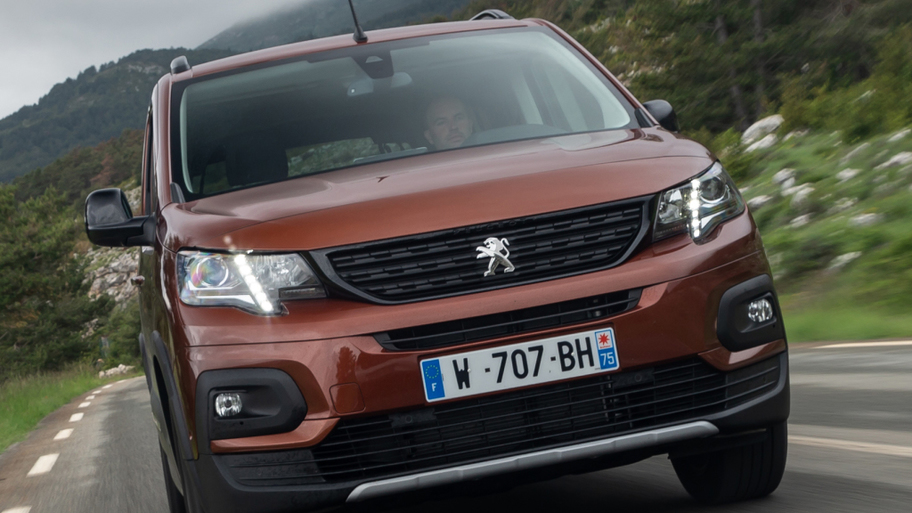 peugeot_rifter_gt_line_24_0548034f06a104ec.jpg