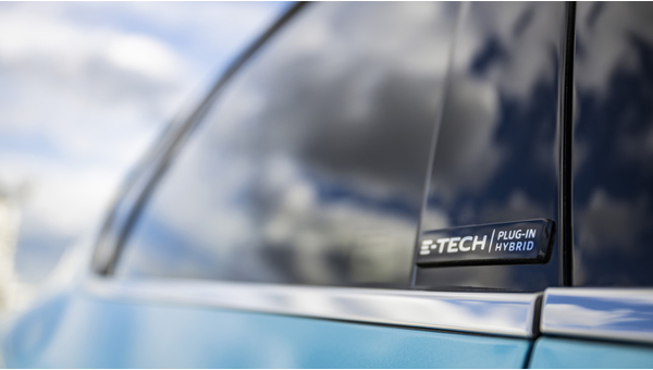 renault_captur_e-tech_99.jpg