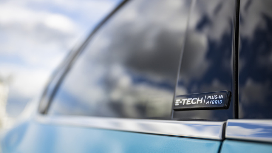 renault_captur_e-tech_99.jpg