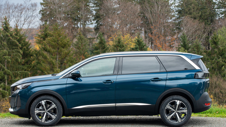 peugeot_5008_67.jpg