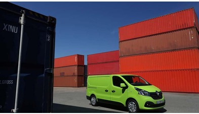 renault-trafic-panelvan (1).jpg