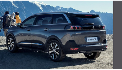 peugeot_5008_gt_622_03a1013903b60277.jpg