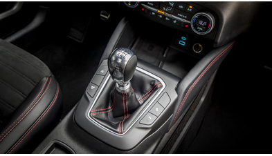ford_kuga_st-line_x_plug-in_hybrid_30.jpg