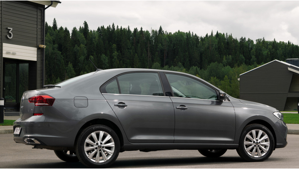 volkswagen_polo_13_033201fe0f5c0a4f.jpg