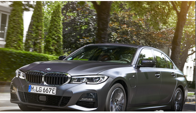 bmw_330e_m_sport_85_04f7031910860c6d.jpg