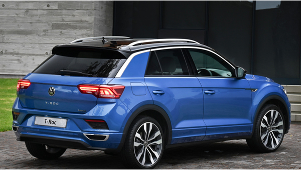 volkswagen_t-roc_4motion_r-line_41_03f7048c0dc80950.jpg