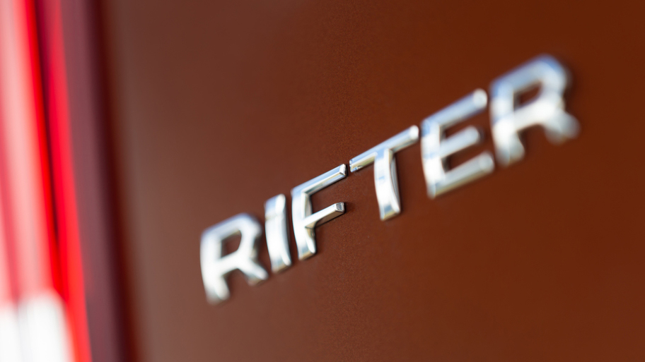 peugeot_rifter_gt_line_20.jpg