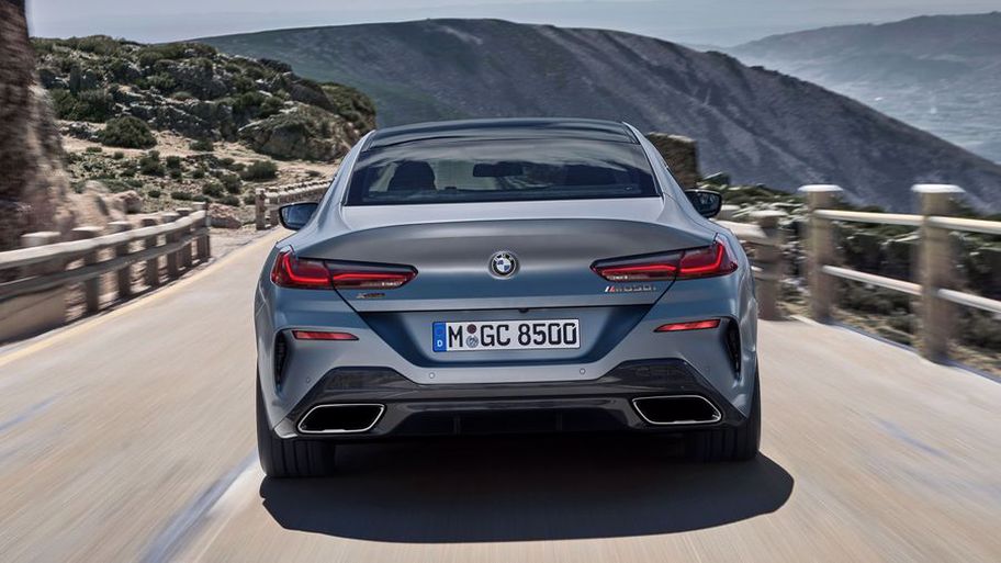 BMW 8 Serisi (13).jpg