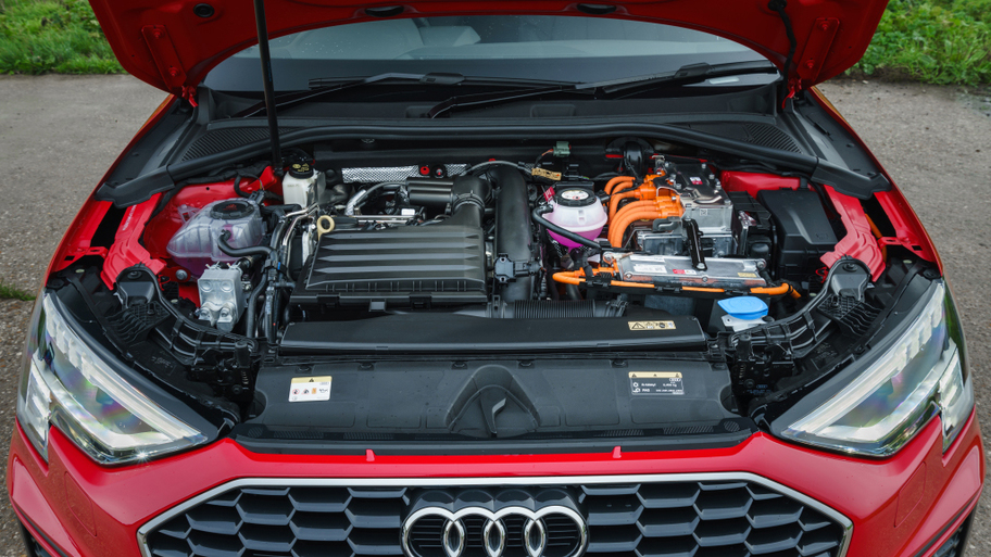audi_a3_sportback_40_tfsi_e_s_line_282.jpg