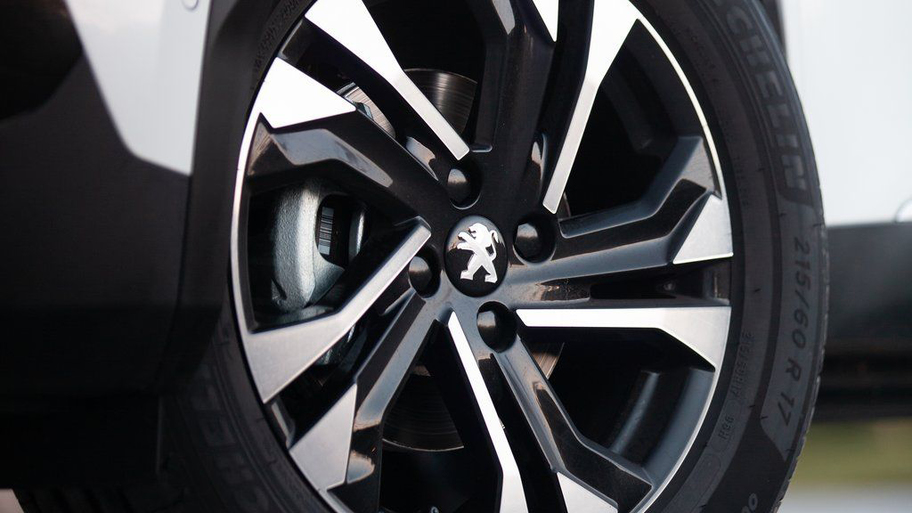 peugeot-2008 (218).jpg