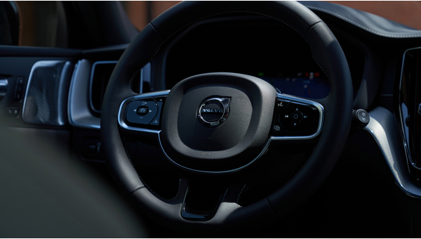 volvo_xc60_b5_awd_r-design_47.jpg