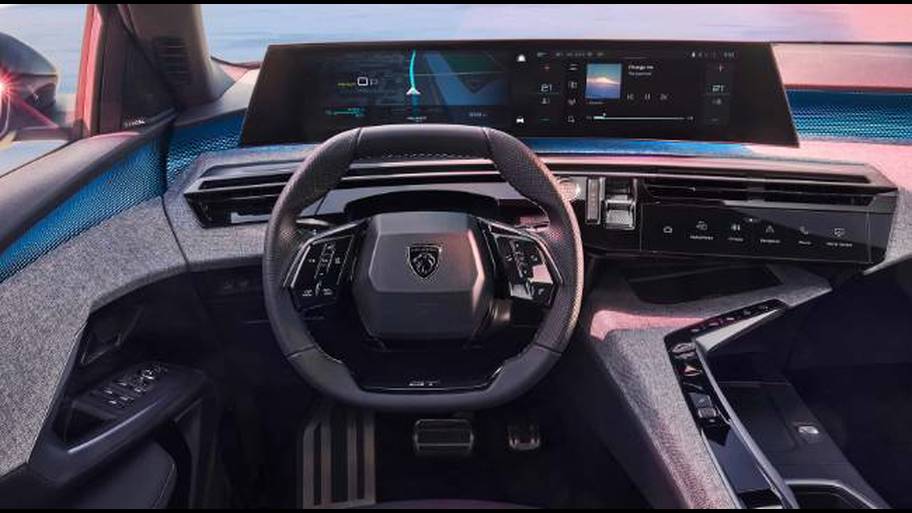 Peugeot e-3008