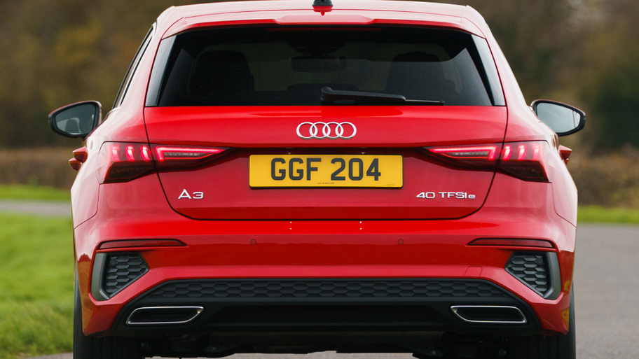 audi_a3_sportback_40_tfsi_e_s_line_71_0730067a0a23075f.jpg