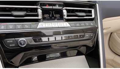 2020-bmw-840i-convertible (19).jpg