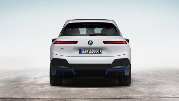BMW İX