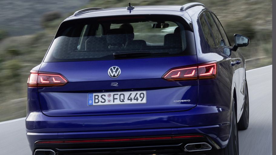 volkswagen_touareg_r_2_04b7062f0aaa081c.jpg