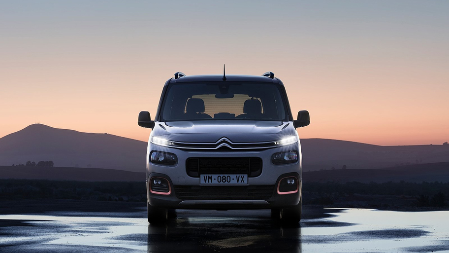 Citroen-Berlingo-2019-1600-0b.jpg