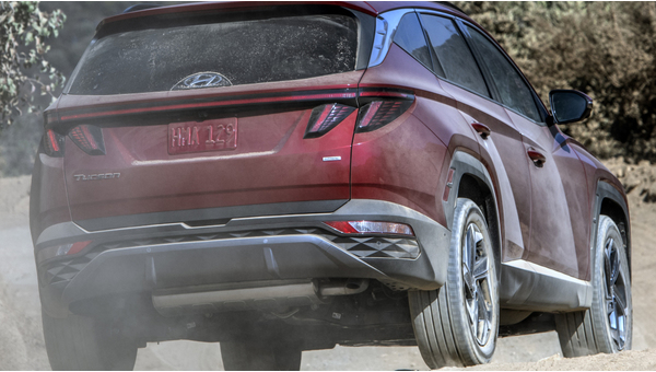 hyundai_tucson_1197_07f207c40f420a6d.jpg