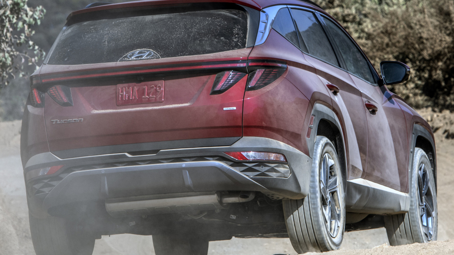 hyundai_tucson_1197_07f207c40f420a6d.jpg