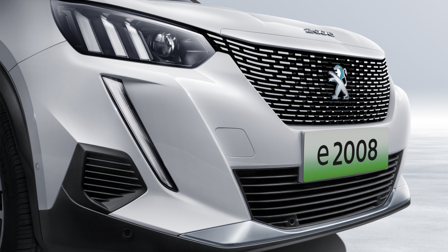 peugeot_e-2008_3.jpg
