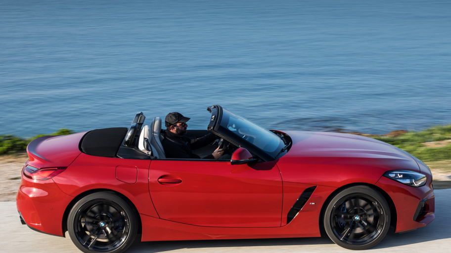 bmw_z4_sdrive20i_m_sport_61_00f401c10b6f07b4.jpg