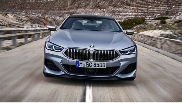 BMW 8 Serisi (14).jpg