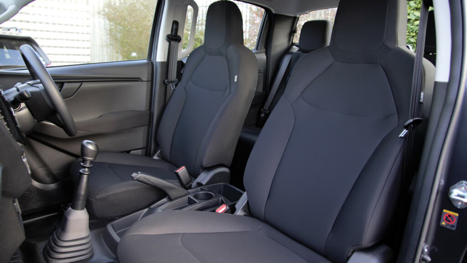 isuzu_d-max_utility_double_cab_5.jpg