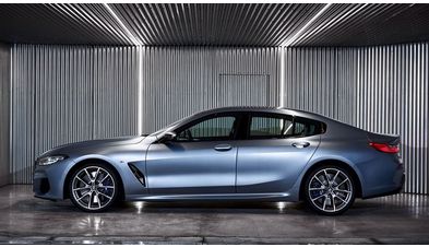 BMW 8 Serisi (2).jpg