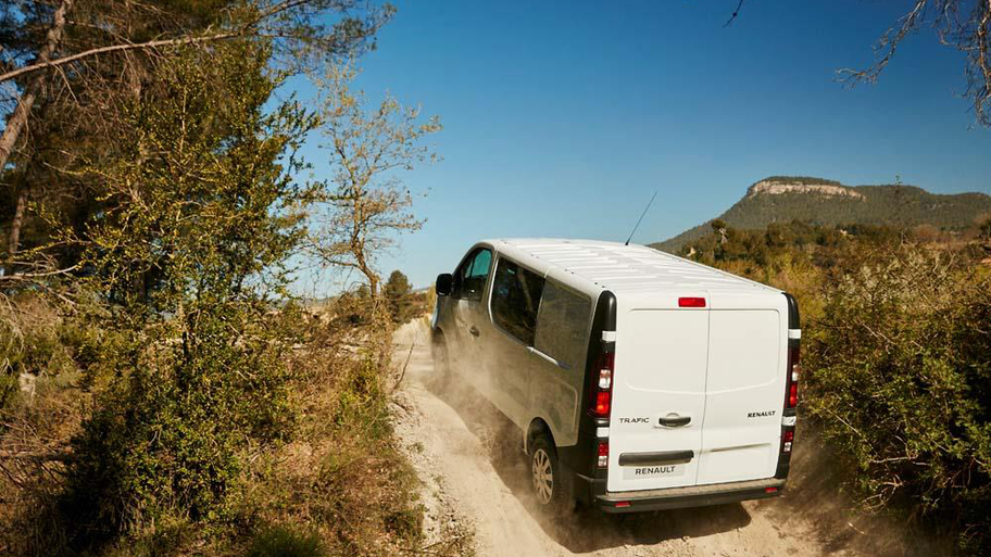 Renault Trafic Multix Fiyat Listesi - Sıfır Renault Trafic Multix Fiyatları