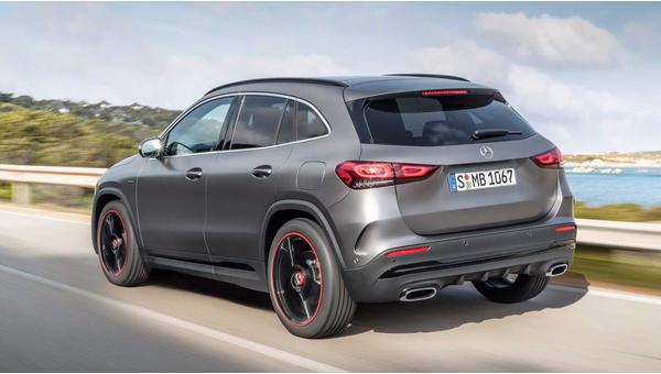 mercedes-gla (25).jpg