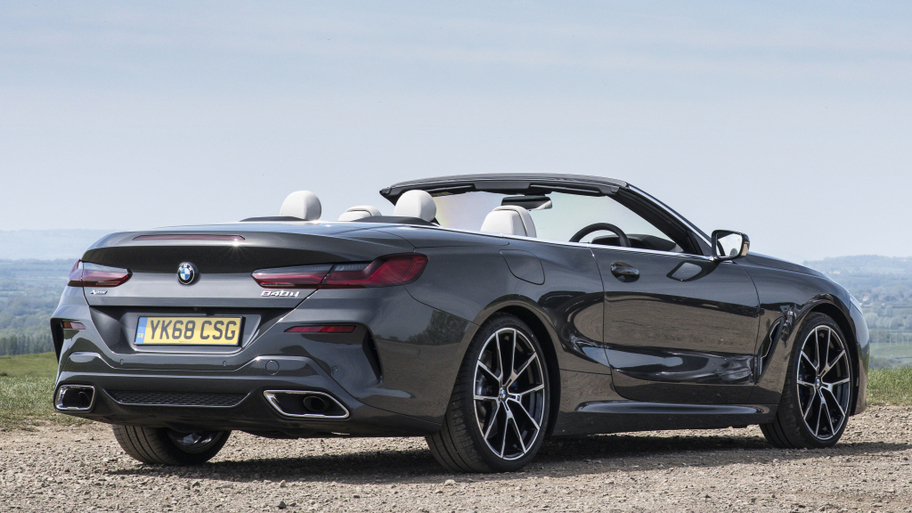 bmw_840d_xdrive_m_sport_cabrio_53_039d081710dd0ab0.jpg