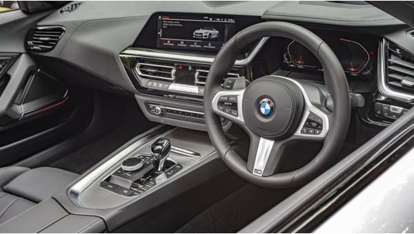 bmw_z4_sdrive20i_m_sport_57.jpg