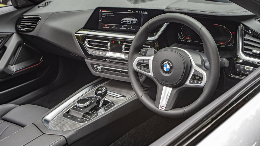 bmw_z4_sdrive20i_m_sport_57.jpg