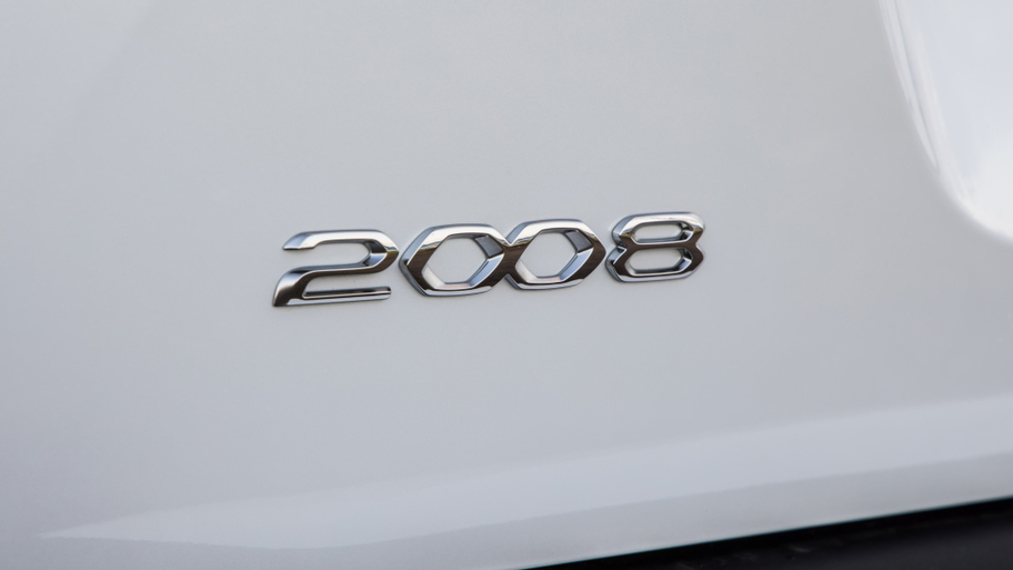 peugeot_2008_allure_1.jpg
