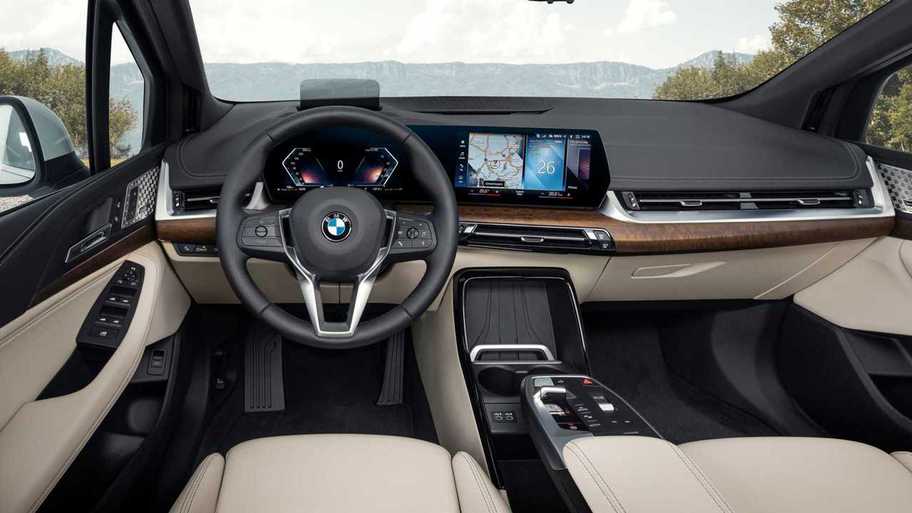 BMW 2 Serisi Active Tourer