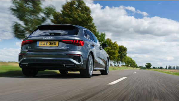 audi_a3_sportback_35_tfsi_s_line_251.jpg