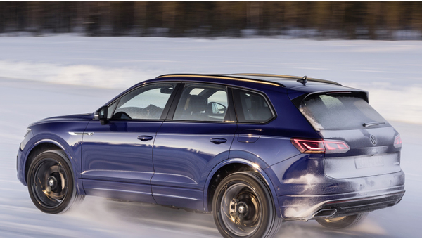volkswagen_touareg_r_88_054403eb10ed0b57.jpg
