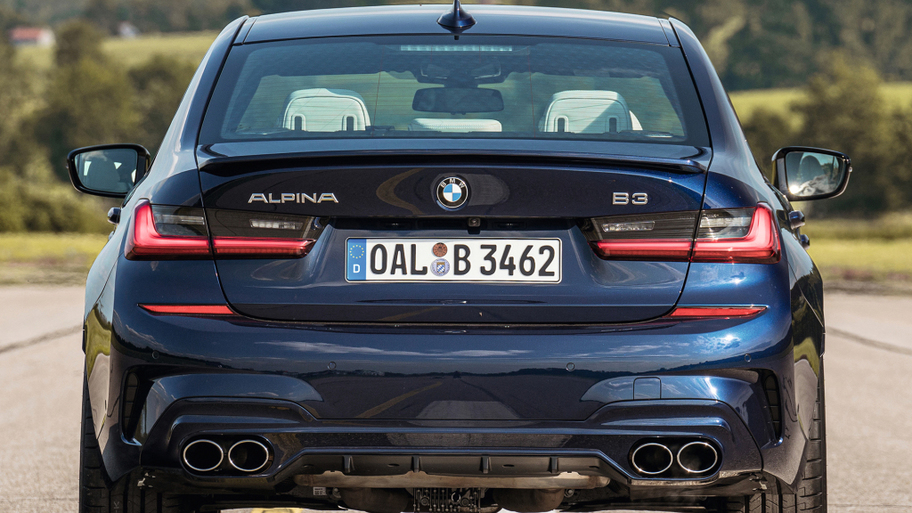 alpina_b3_limousine_allrad_3_04ea037607cb05be.jpg