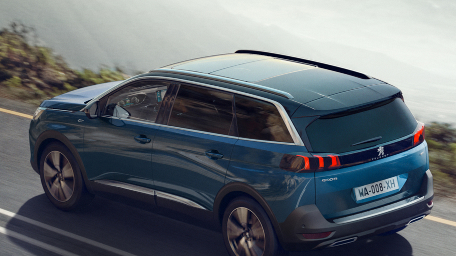 peugeot_5008_gt_85_0f7b0a2107bd05bb.jpg