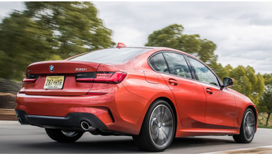 bmw_330i_m_sport_xdrive_37_02e6025d14100dd8.jpg