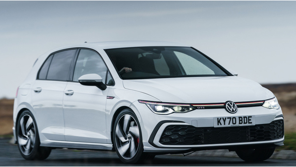 volkswagen_golf_gti_794_03bf02f20f3c0a5e.jpg