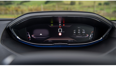 peugeot_3008_gt_81.jpg