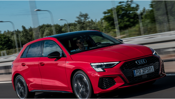 audi_a3_sportback_35_tfsi_s_line_282_00c8006e08e9068e.jpg