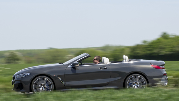 bmw_840d_xdrive_m_sport_cabrio_85_01df01b80d5108f3.jpg