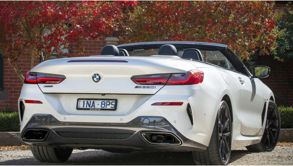 bmw_m850i_xdrive_cabrio_97_02e1026009cd06b5.jpg